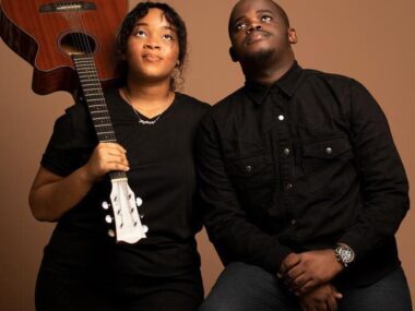 Steve & Mylka – Ton Amour (Lyrics)