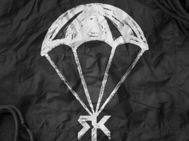 RK – Parachute (Lyrics)