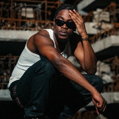 Philipayne – Undertaker (Lyrics)