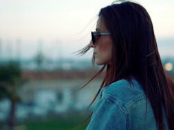 Dana – Men aller (Lyrics)