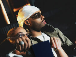 AMK – 15 Questions (Paroles-Lyrics)