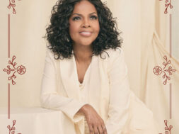 CeCe Winans – The First Noel (Lyrics)