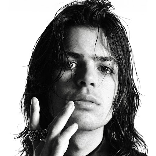 Baptiste Sartoria – Pandore (Lyrics)