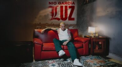 LUZ – Nio Garcia (Letra-Lyrics)