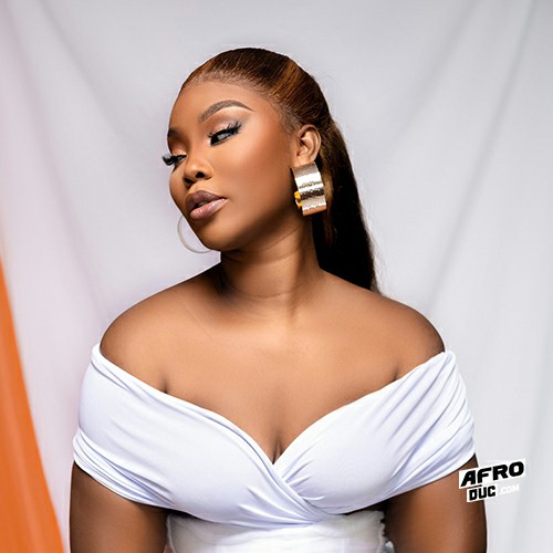 Biographie de Roseline Layo : la voix d’or du zouglou moderne