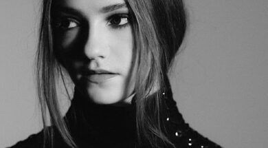 Zoé Clauzure – Balance (Lyrics)