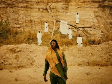 Tolibian feat Yinka Ayefele & Bhadboi OML – Ramadan (Clip Officiel)