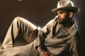 Chris Brown – Leave Me Alone (Lyrics + Traduction en français)