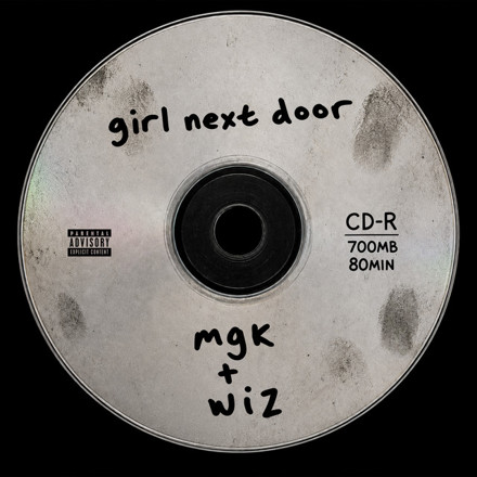 mgk ft Wiz Khalifa – Girl next door (Lyrics + Traduction en français)
