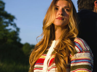 Margot – Papa (Lyrics)