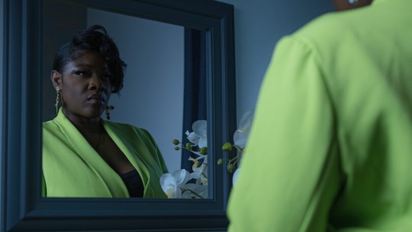 Tina – Silencieuse (Lyrics)