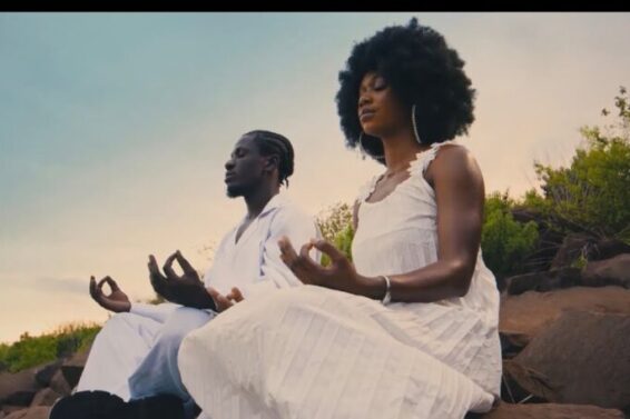 King Paluta – Away (Prayer) (Clip officiel)