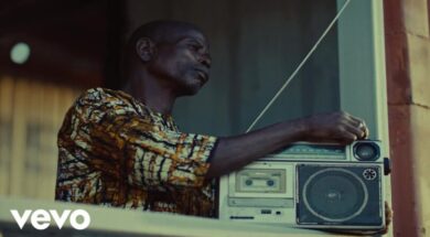Kizz Daniel – Owo Oluwa (Clip officiel)
