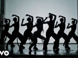 LISA – SaWaDiKa (Clip officiel)