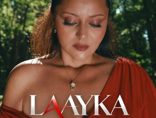 LAAYKA – J&rsquo;écris (Lyrics)