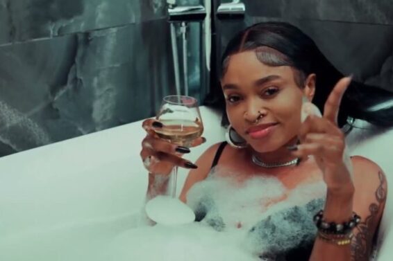 Beezy Queen – Roulette Russe (Clip officiel)