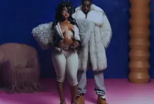 Theodora feat Guy2bezbar – PAY (Lyrics)