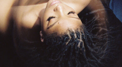 Halle – Braveface (Lyrics)