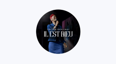 Valérie Gravinay – IL EST DIEU (Lyrics)