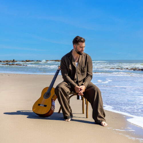Kendji Girac – Est-ce que tu m’entends (Lyrics)