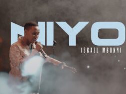 Israel Mbonyi – Niyo (Lyrics)