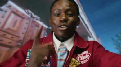 Keblack – Pas normal (Lyrics)