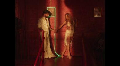 Maluma feat Shakira – AGUA (Clip officiel)